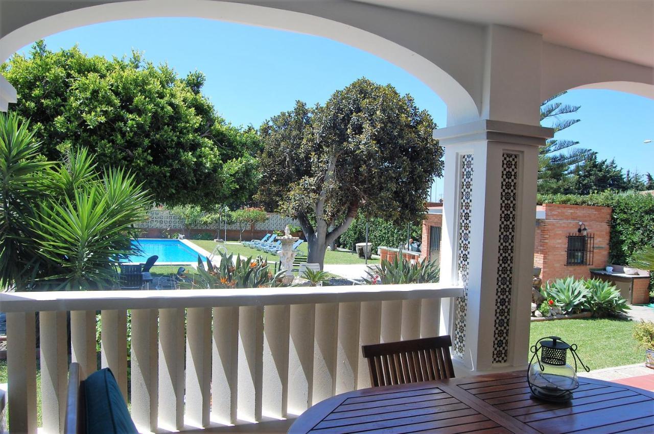 Villa Maria Teresa Benajarafe Exterior foto